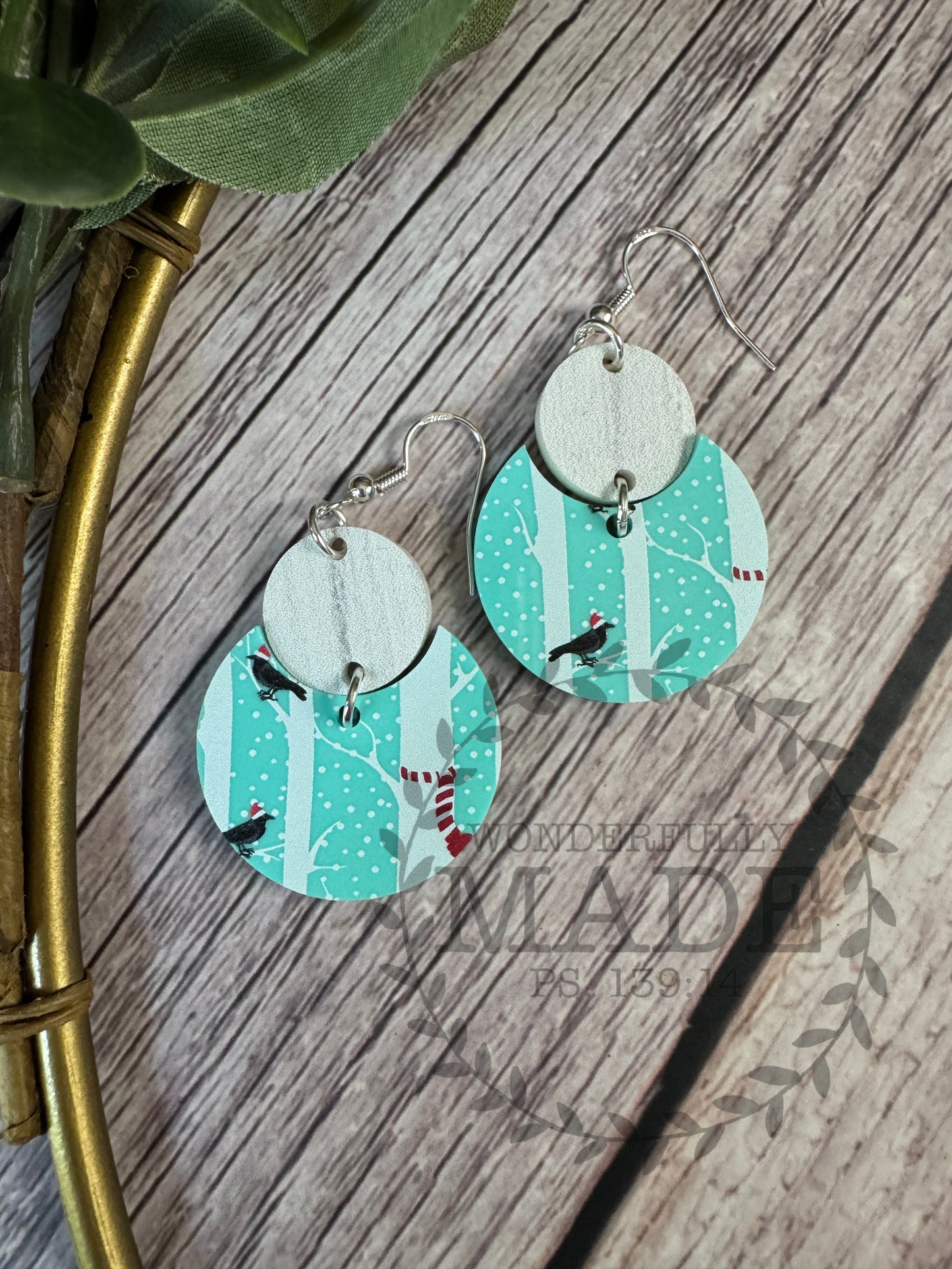 Blackbirds at Christmas-2 Piece Circles