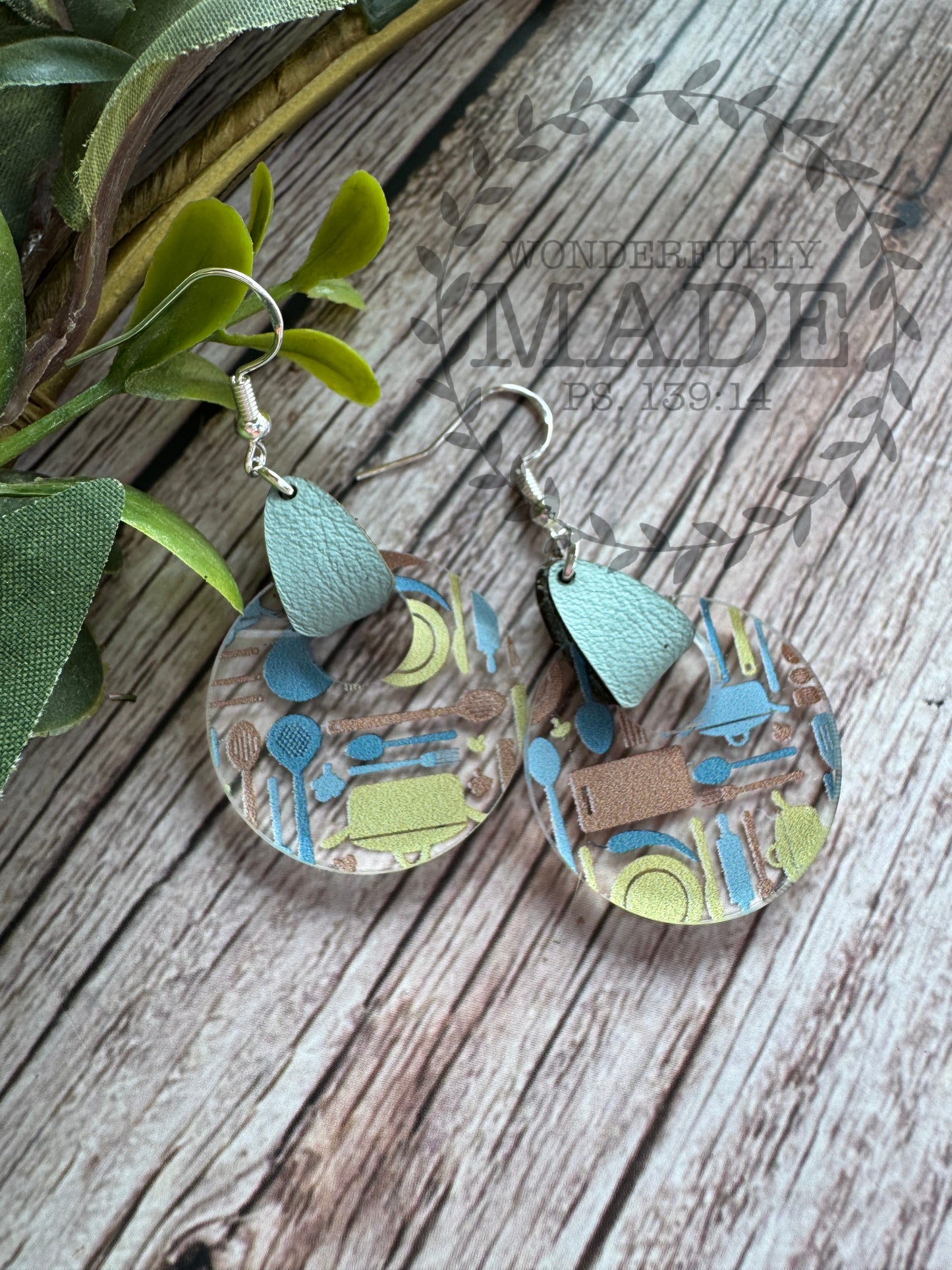 Pots 'n Pans Tan-Leather Hoops